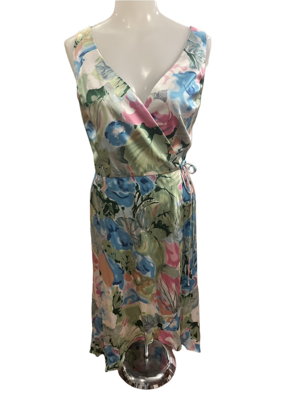 Mario Balthazar Floral Satin Midi Wrap Dress in Multi-Color size 6